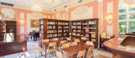 Библиотека Carlsbad International School