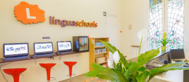 Школа Linguaschools в Барселоне, Испания