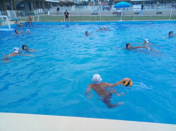 Детский спортивный клуб "Waterpoloschool" 