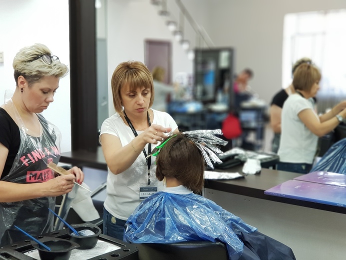 Школа парикмахерского искусства "BazhenovSystems"